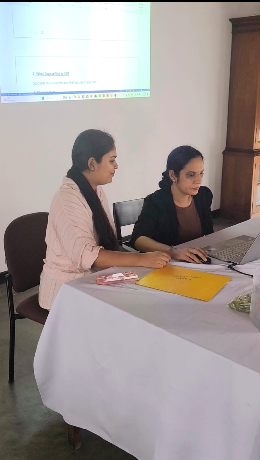 An Eduzone lecturer teaching a class